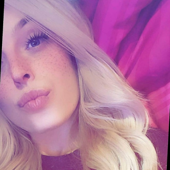 Meet your Posher, Chey - Picture 1 of 1